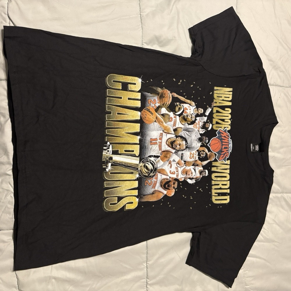 New York Knicks 2026 NBA World Champions T Shirt Hanes Black Jalen Brunson KAT L